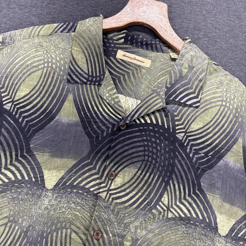 Tommy Bahama Hawaiian Shirt Mens XXL Silk Loop Collar Floral Abstract Green Camp